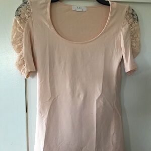 💚Peach Cap Sleeve shirt 💞💚